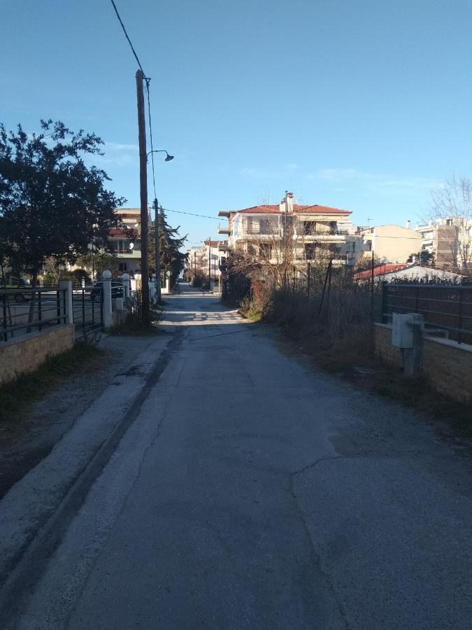 Soyzana Family Apartment Peraia  Exterior photo